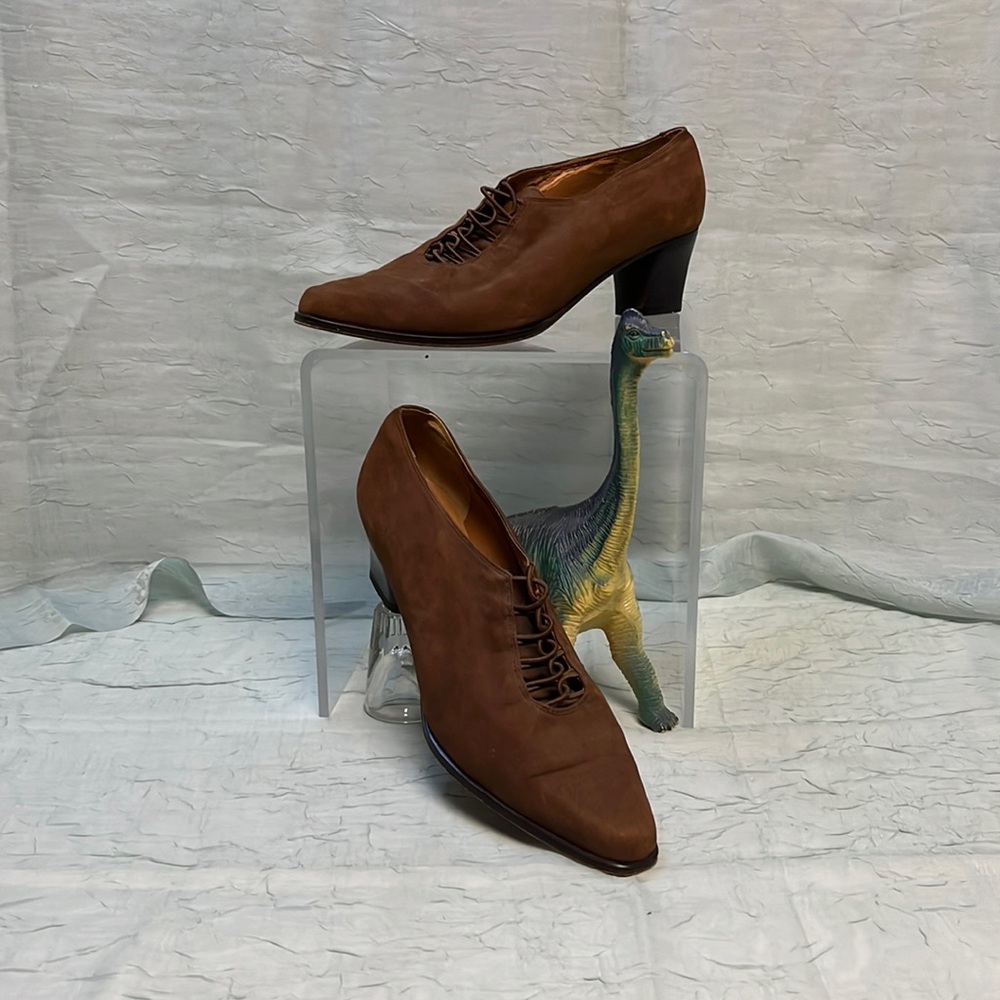 Nickels Italy Brown Faux Elastic Laces Almond Toe Vintage Block Heels | 8 AA